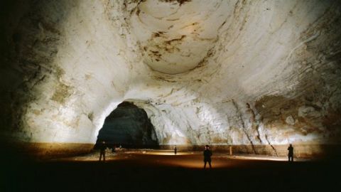 Caves at Eucla Source Scoop