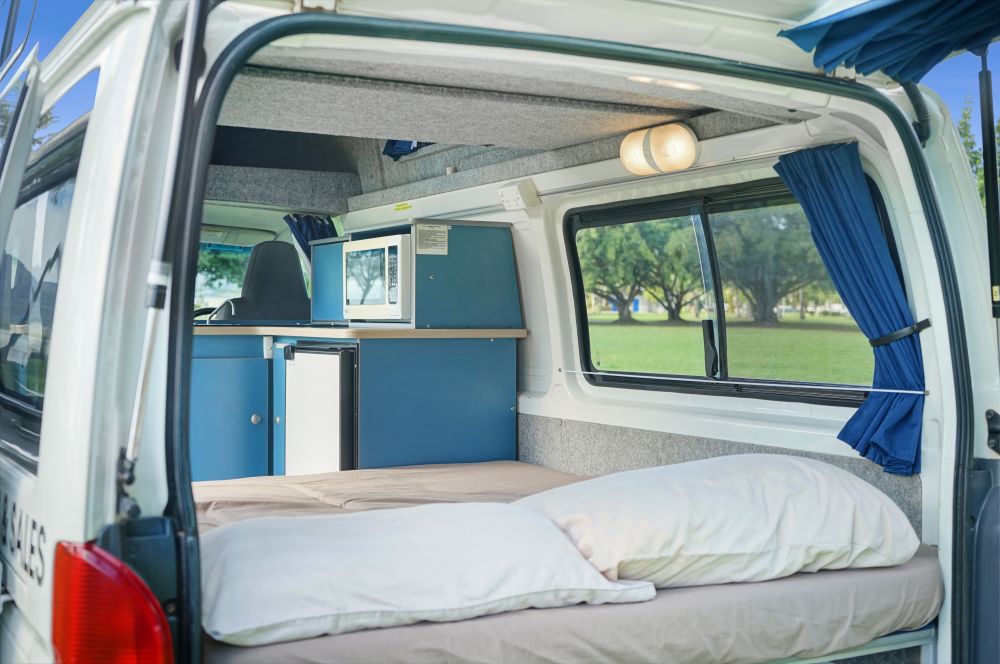 3 person campervan | Motorhome & RV Rentals Australia